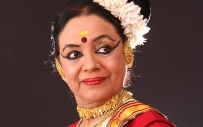 Mohiniyattam dance recital to pay tribute to 'resilient' Kerala – Welcome  to The South Asian Times